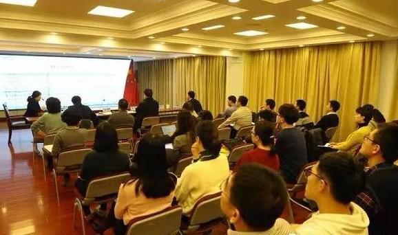 去中心化身份領(lǐng)域的新挑戰(zhàn)與機(jī)遇，舊區(qū)塊鏈芯片再利用與生物特征更新探索