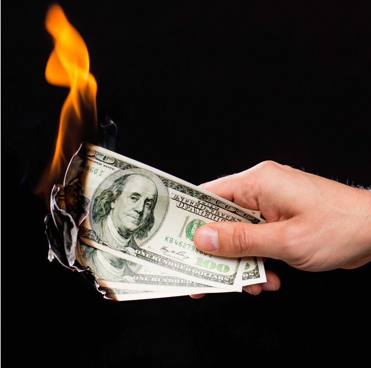 比特幣賭局，Strategy股價(jià)跳水，清算傳聞是真是假？